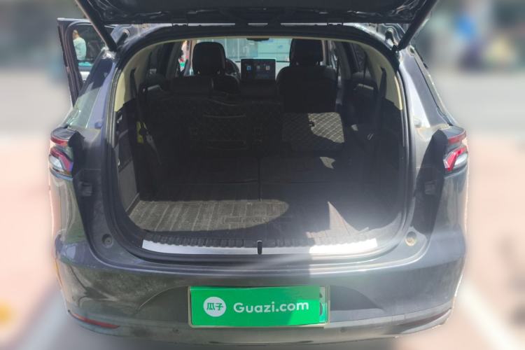 Used BYD Tang New Energy 2018 DM 2.0T All-Wheel Drive Smart Connect Genesis Edition 7 Seats China V Emission Standard Trunk