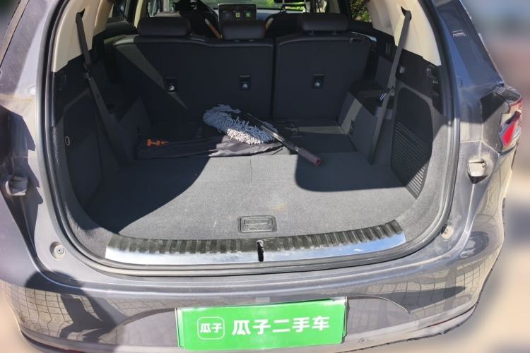 Used BYD Tang New Energy 2018 DM 2.0T All-Wheel Drive Smart Connect Elite 7-Seater China V Emission Standard Trunk
