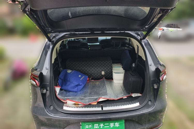 Used BYD Tang New Energy 2018 DM 2.0T All-Wheel Drive Smart Connect Elite 7-Seater China V Emission Standard Trunk