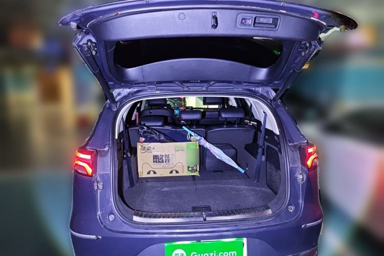 Used BYD Tang New Energy 2018 DM 2.0T All-Wheel Drive Smart Connect Elite 7-Seater China V Emission Standard Trunk