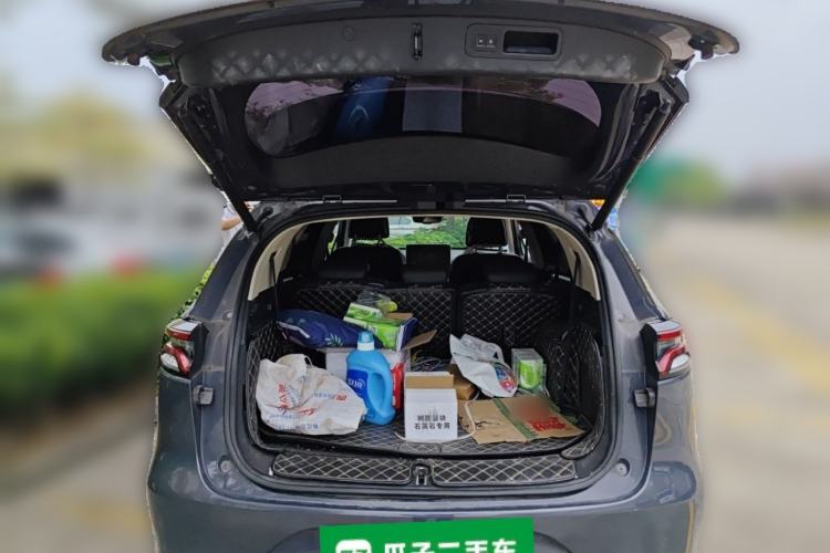 Used BYD Tang New Energy 2018 DM 2.0T All-Wheel Drive Smart Connect Genesis Edition 7 Seats China V Emission Standard Trunk