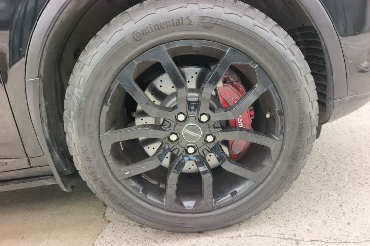 Used BYD Tang New Energy 2018 DM 2.0T All-Wheel Drive Smart Connectivity Luxury Model 7 Seats China V Emission Standard Right Front Wheel Hub