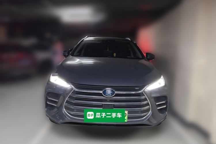 Used BYD Tang New Energy 2018 DM 2.0T All-Wheel Drive Smart Connectivity Luxury Model 7 Seats China V Emission Standard Front