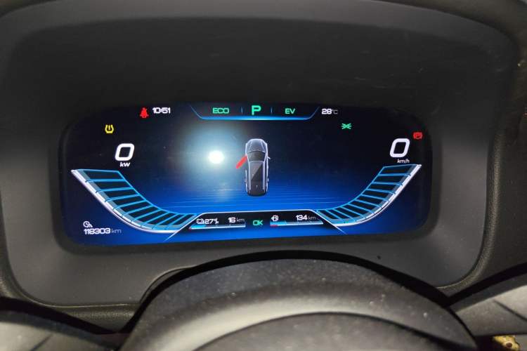 Used BYD Tang New Energy 2018 DM 2.0T All-Wheel Drive Smart Connectivity Luxury Model 7 Seats China V Emission Standard Instrument Cluster
