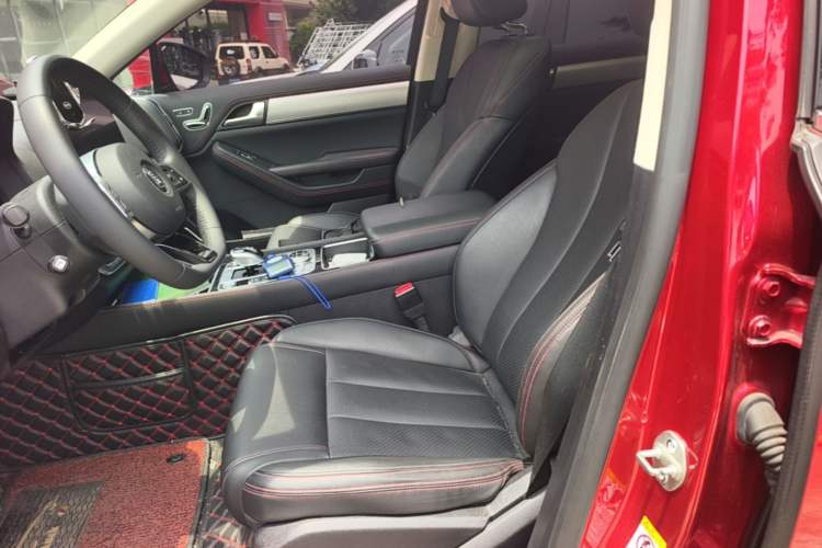 Used BYD Tang New Energy 2018 DM 2.0T All-Wheel Drive Smart Connectivity Luxury Model 7 Seats China V Emission Standard Left Front Seat