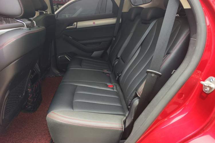 Used BYD Tang New Energy 2018 DM 2.0T All-Wheel Drive Smart Connectivity Luxury Model 7 Seats China V Emission Standard Left Rear Seat