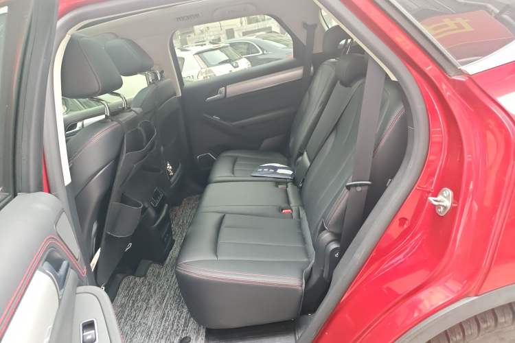 Used BYD Tang New Energy 2018 DM 2.0T All-Wheel Drive Smart Connectivity Luxury Model 7 Seats China V Emission Standard Left Rear Seat