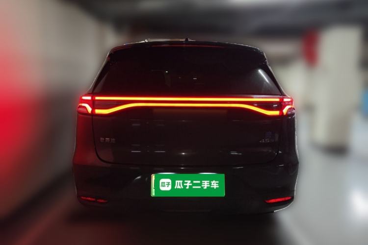 Used BYD Tang New Energy 2018 DM 2.0T All-Wheel Drive Smart Connectivity Luxury Model 7 Seats China V Emission Standard Rear