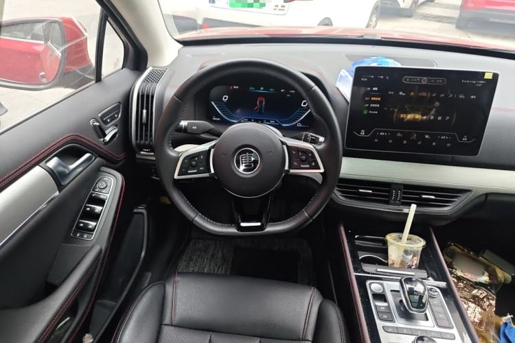 Used BYD Tang New Energy 2018 DM 2.0T All-Wheel Drive Smart Connectivity Luxury Model 7 Seats China V Emission Standard Steering Wheel