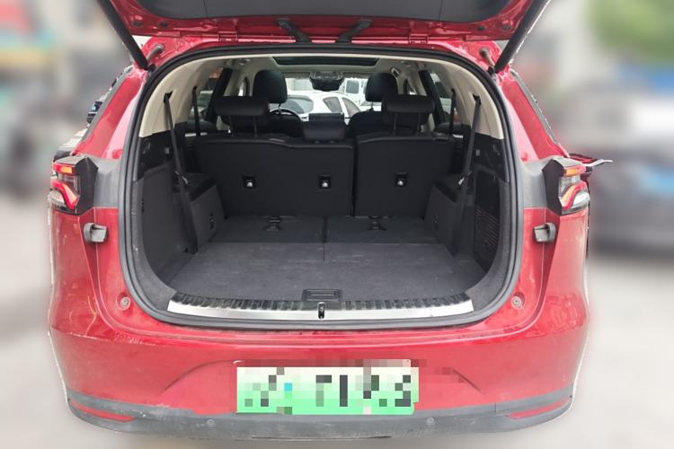 Used BYD Tang New Energy 2018 DM 2.0T All-Wheel Drive Smart Connectivity Luxury Model 7 Seats China V Emission Standard Trunk