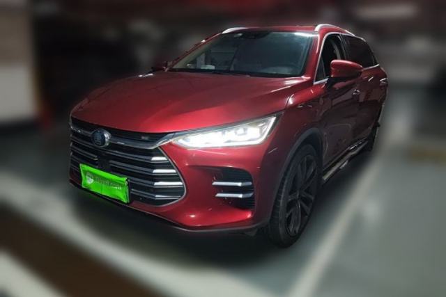 Ojetý BYD Tang New Energy 2018 DM 2.0T All-Wheel Drive Smart Connectivity Luxury Model 7 Seats China V Emission Standard