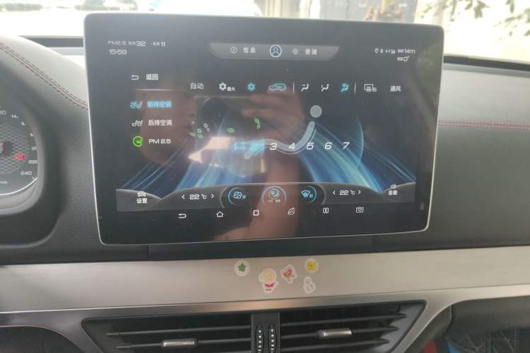 Used BYD Tang New Energy 2018 DM 2.0T All-Wheel Drive Smart Connect Advanced Model 7 Seats China V Emission Standard Audio And AC Panel