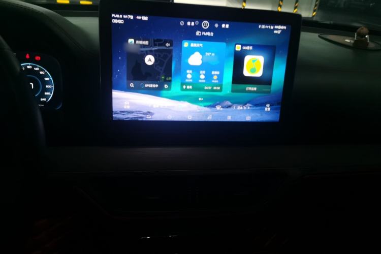 Used BYD Tang New Energy 2018 DM 2.0T All-Wheel Drive Smart Connectivity Luxury Model 7 Seats China V Emission Standard Audio And AC Panel