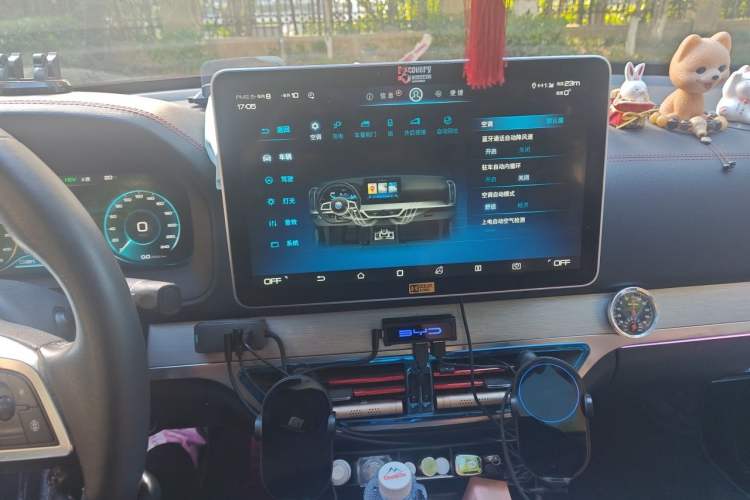 Used BYD Tang New Energy 2018 DM 2.0T All-Wheel Drive Smart Connect Elite 7-Seater China V Emission Standard Audio And AC Panel