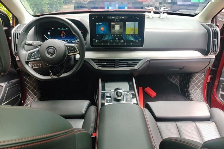 Used BYD Tang New Energy 2018 DM 2.0T All-Wheel Drive Smart Connect Genesis Edition 7 Seats China V Emission Standard Center Console