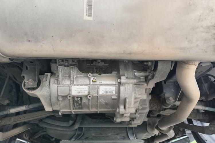 Used BYD Tang New Energy 2018 DM 2.0T All-Wheel Drive Smart Connect Innovation Model 5 Seats China V Emission Standard Chassis Rear