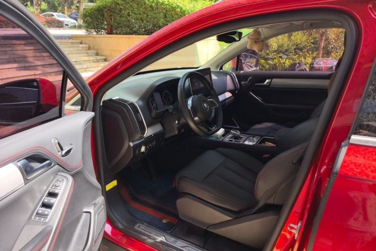 Used BYD Tang New Energy 2018 DM 2.0T All-Wheel Drive Smart Connect Advanced Model 7 Seats China V Emission Standard Driver Seat