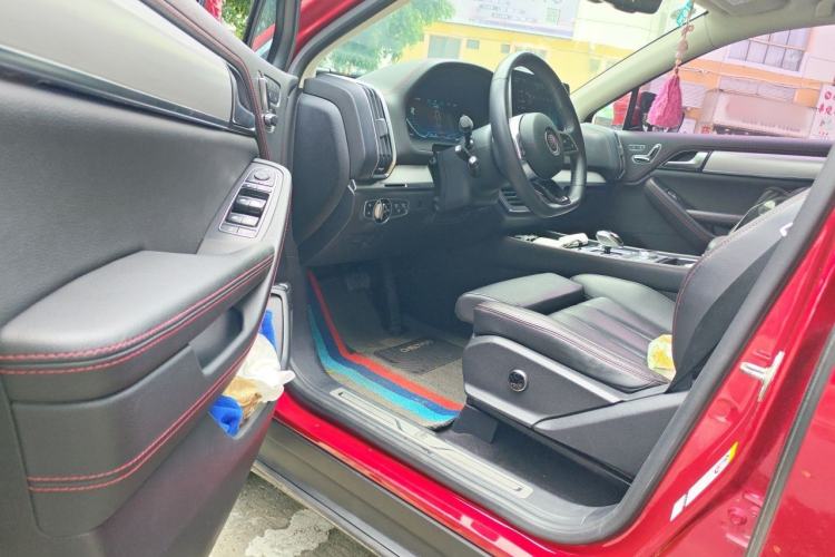 Used BYD Tang New Energy 2018 DM 2.0T All-Wheel Drive Smart Connect Elite 7-Seater China V Emission Standard Driver Seat