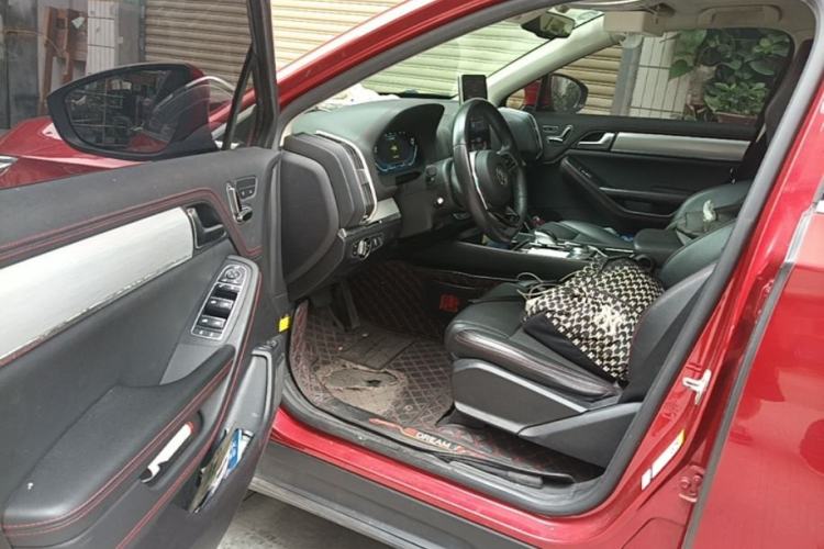 Used BYD Tang New Energy 2018 DM 2.0T All-Wheel Drive Smart Connectivity Luxury Model 7 Seats China V Emission Standard Driver Seat
