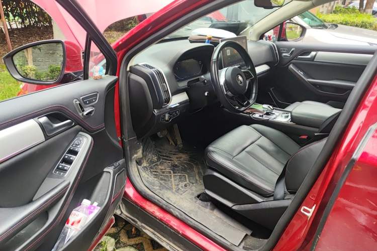 Used BYD Tang New Energy 2018 DM 2.0T All-Wheel Drive Smart Connectivity Luxury Model 7 Seats China V Emission Standard Driver Seat