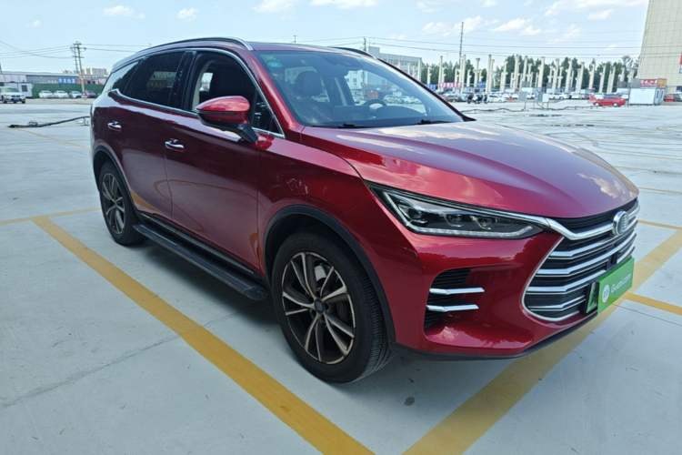 Used BYD Tang New Energy 2018 DM 2.0T All-Wheel Drive Smart Connectivity Luxury Model 7 Seats China V Emission Standard Front Right 45 Deg