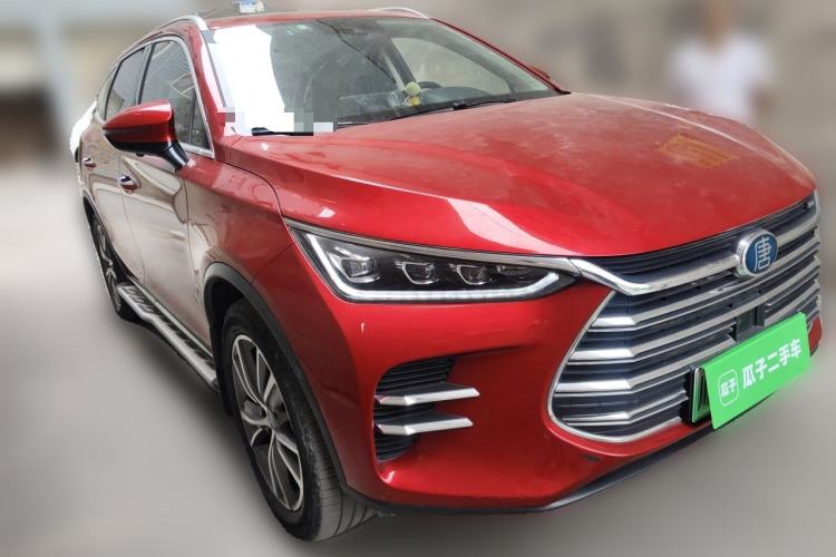 Used BYD Tang New Energy 2018 DM 2.0T All-Wheel Drive Smart Connect Advanced Model 7 Seats China V Emission Standard Front Right 45 Deg