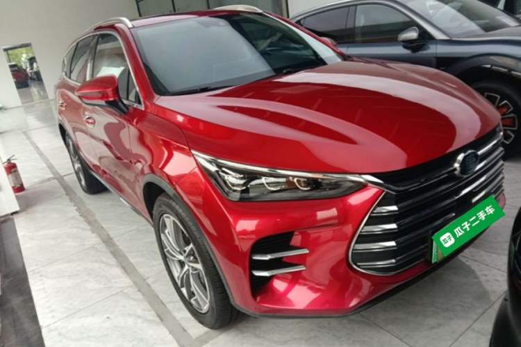 Used BYD Tang New Energy 2018 DM 2.0T All-Wheel Drive Smart Connectivity Luxury Model 7 Seats China V Emission Standard Front Right 45 Deg