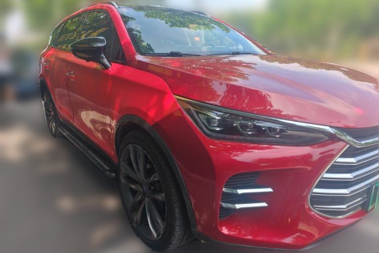 Used BYD Tang New Energy 2018 DM 2.0T All-Wheel Drive Smart Connect Advanced Model 7 Seats China V Emission Standard Front Right 45 Deg