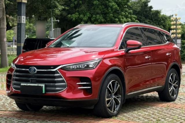 Used BYD Tang New Energy 2018 DM 2.0T All-Wheel Drive Smart Connectivity Luxury Model 7 Seats China V Emission Standard