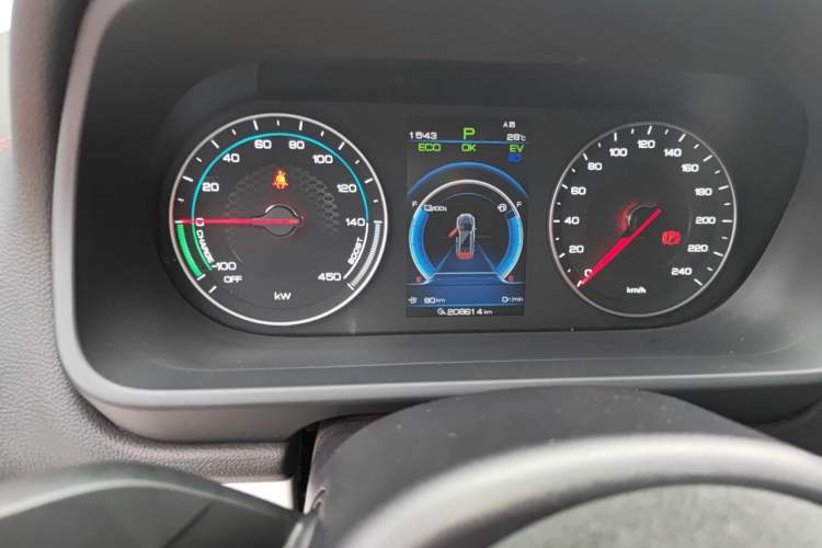 Used BYD Tang New Energy 2018 DM 2.0T All-Wheel Drive Smart Connect Advanced Model 7 Seats China V Emission Standard Instrument Cluster