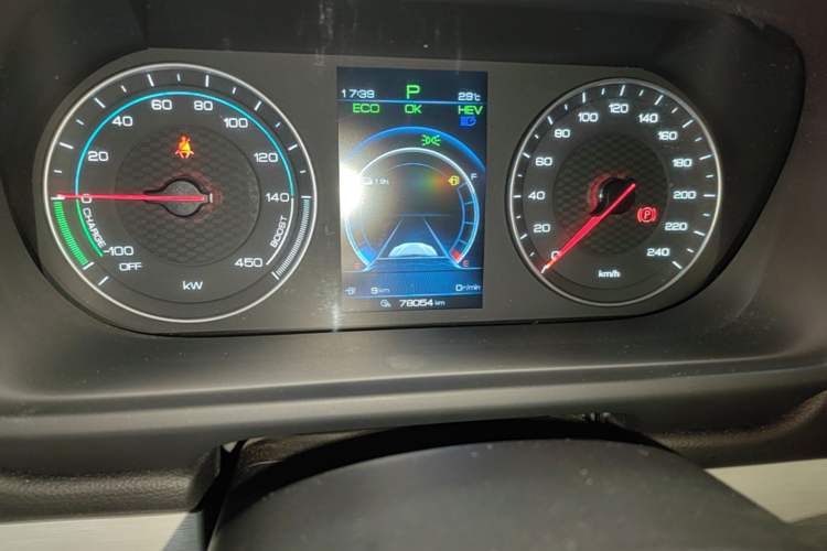 Used BYD Tang New Energy 2018 DM 2.0T All-Wheel Drive Smart Connect Advanced Model 7 Seats China V Emission Standard Instrument Cluster