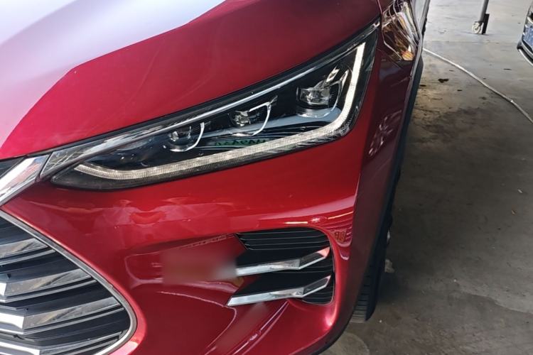 Used BYD Tang New Energy 2018 DM 2.0T All-Wheel Drive Smart Connect Elite 7-Seater China V Emission Standard Left Front Headlight