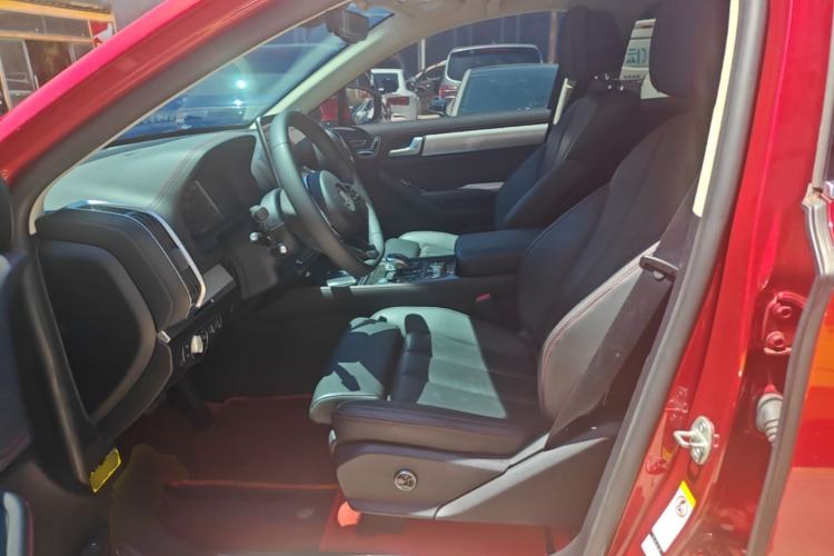 Used BYD Tang New Energy 2018 DM 2.0T All-Wheel Drive Smart Connect Genesis Edition 7 Seats China V Emission Standard Left Front Seat