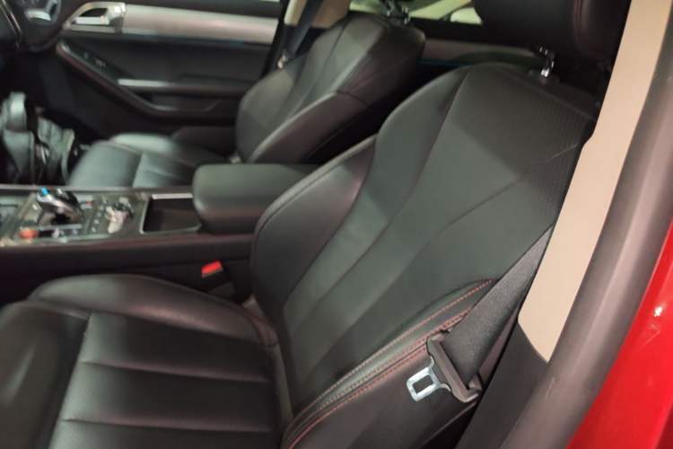 Used BYD Tang New Energy 2018 DM 2.0T All-Wheel Drive Smart Connectivity Luxury Model 7 Seats China V Emission Standard Left Front Seat