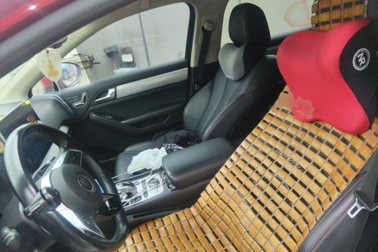 Used BYD Tang New Energy 2018 DM 2.0T All-Wheel Drive Smart Connectivity Luxury Model 7 Seats China V Emission Standard Left Front Seat