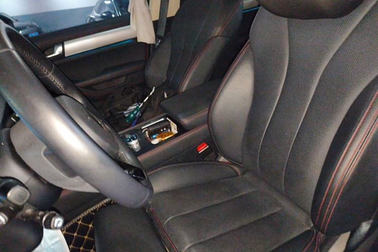Used BYD Tang New Energy 2018 DM 2.0T All-Wheel Drive Smart Connectivity Enjoyment Model 5 Seats China V Emission Standard Left Front Seat