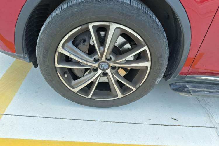 Used BYD Tang New Energy 2018 DM 2.0T All-Wheel Drive Smart Connectivity Luxury Model 7 Seats China V Emission Standard Left Front Wheel Hub