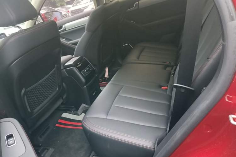 Used BYD Tang New Energy 2018 DM 2.0T All-Wheel Drive Smart Connectivity Luxury Model 7 Seats China V Emission Standard Left Rear Seat