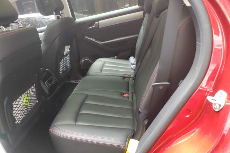 Used BYD Tang New Energy 2018 DM 2.0T All-Wheel Drive Smart Connect Genesis Edition 7 Seats China V Emission Standard Left Rear Seat