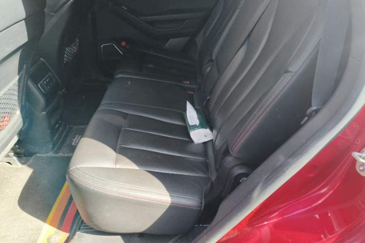 Used BYD Tang New Energy 2018 DM 2.0T All-Wheel Drive Smart Connect Genesis Edition 7 Seats China V Emission Standard Left Rear Seat