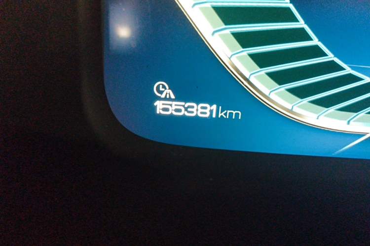 Used BYD Tang New Energy 2018 DM 2.0T All-Wheel Drive Smart Connectivity Enjoyment Model 5 Seats China V Emission Standard Odometer Close Up