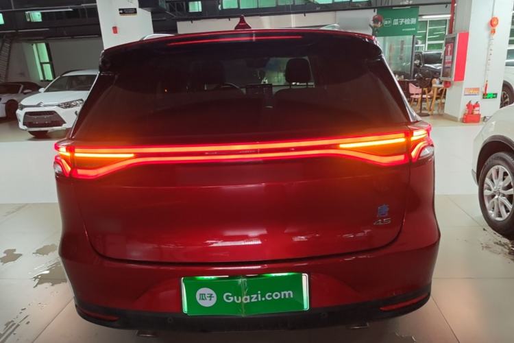 Used BYD Tang New Energy 2018 DM 2.0T All-Wheel Drive Smart Connectivity Luxury Model 7 Seats China V Emission Standard Rear
