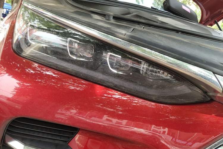 Used BYD Tang New Energy 2018 DM 2.0T All-Wheel Drive Smart Connect Genesis Edition 7 Seats China V Emission Standard Right Front Headlight