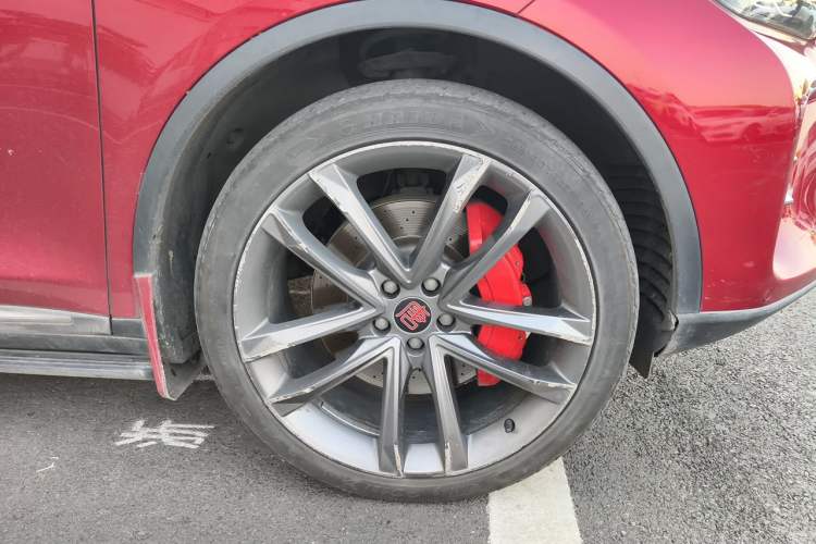 Used BYD Tang New Energy 2018 DM 2.0T All-Wheel Drive Smart Connect Elite 7-Seater China V Emission Standard Right Front Wheel Hub