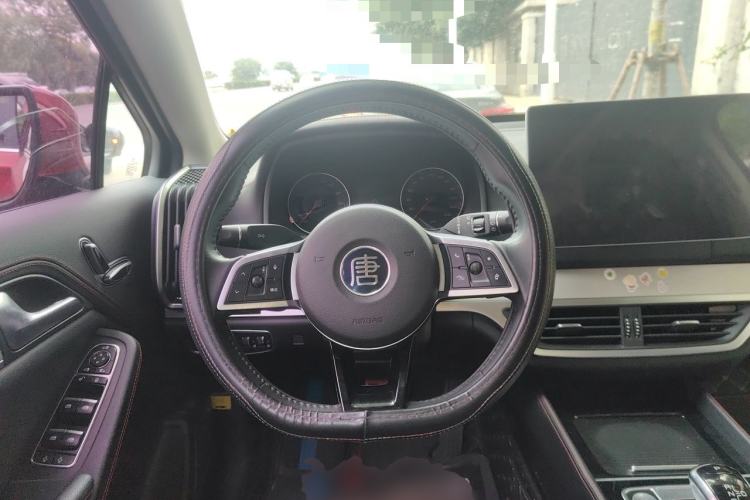 Used BYD Tang New Energy 2018 DM 2.0T All-Wheel Drive Smart Connect Advanced Model 7 Seats China V Emission Standard Steering Wheel