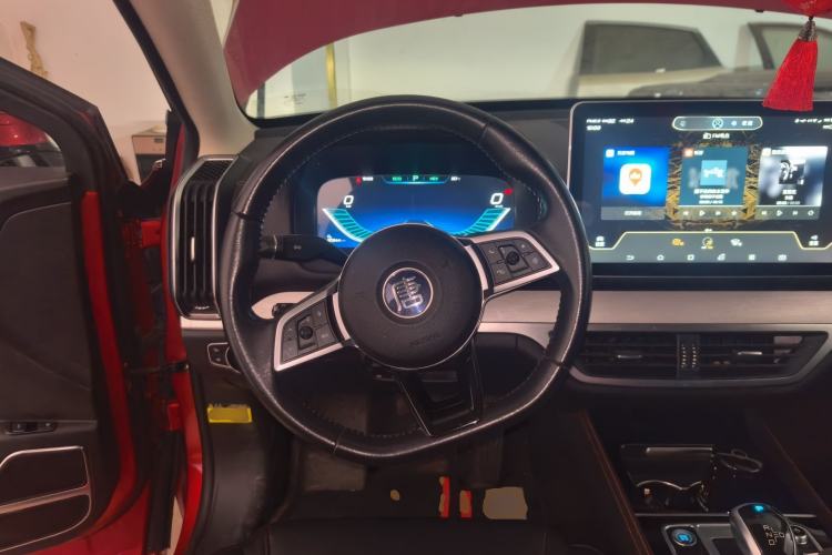 Used BYD Tang New Energy 2018 DM 2.0T All-Wheel Drive Smart Connectivity Luxury Model 7 Seats China V Emission Standard Steering Wheel
