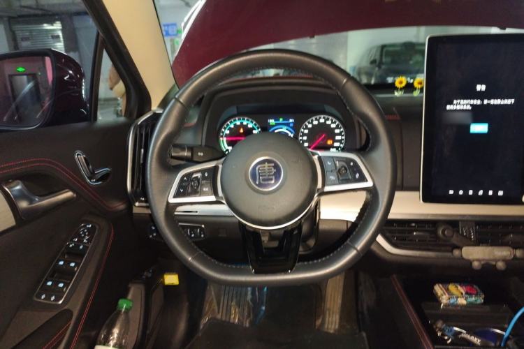Used BYD Tang New Energy 2018 DM 2.0T All-Wheel Drive Smart Connect Advanced Model 7 Seats China V Emission Standard Steering Wheel