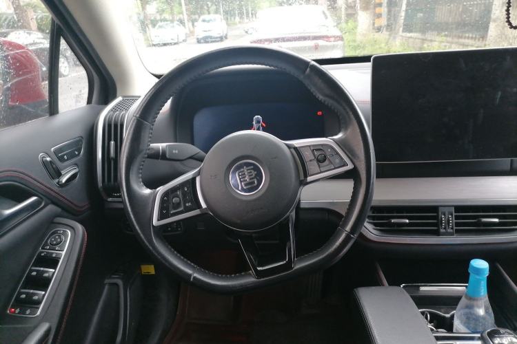 Used BYD Tang New Energy 2018 DM 2.0T All-Wheel Drive Smart Connectivity Luxury Model 7 Seats China V Emission Standard Steering Wheel