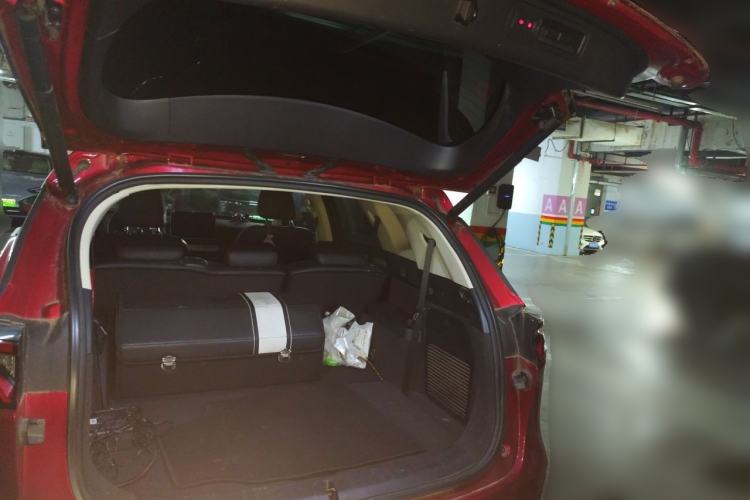 Used BYD Tang New Energy 2018 DM 2.0T All-Wheel Drive Smart Connect Advanced Model 7 Seats China V Emission Standard Trunk