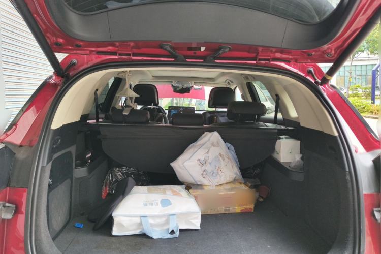Used BYD Tang New Energy 2018 DM 2.0T All-Wheel Drive Smart Connect Innovation Model 5 Seats China V Emission Standard Trunk